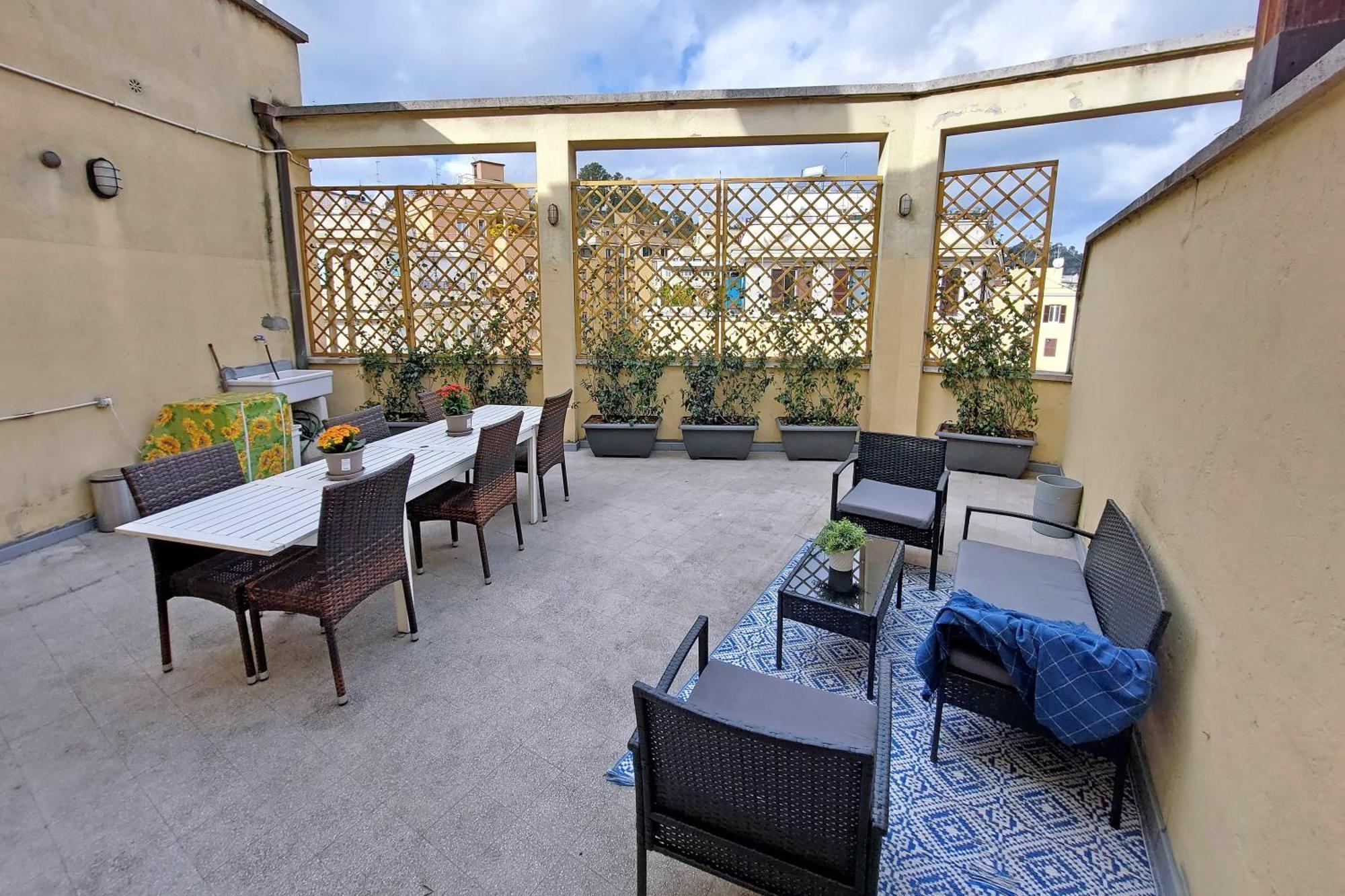 Triumph Apartment Рим Екстериор снимка